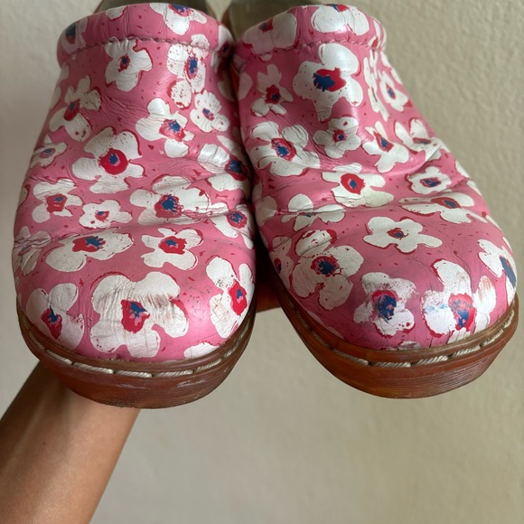 dr. martens floral clogs or mules 🌸 - Picture 4 of 8
